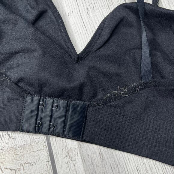 DKNY Black Wireless Seeamless Bralette No Padding Size Medium - Picture 5 of 6
